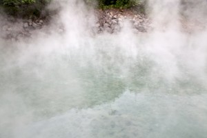 Lợi ích của việc  tắm suối nước nóng - Onsen